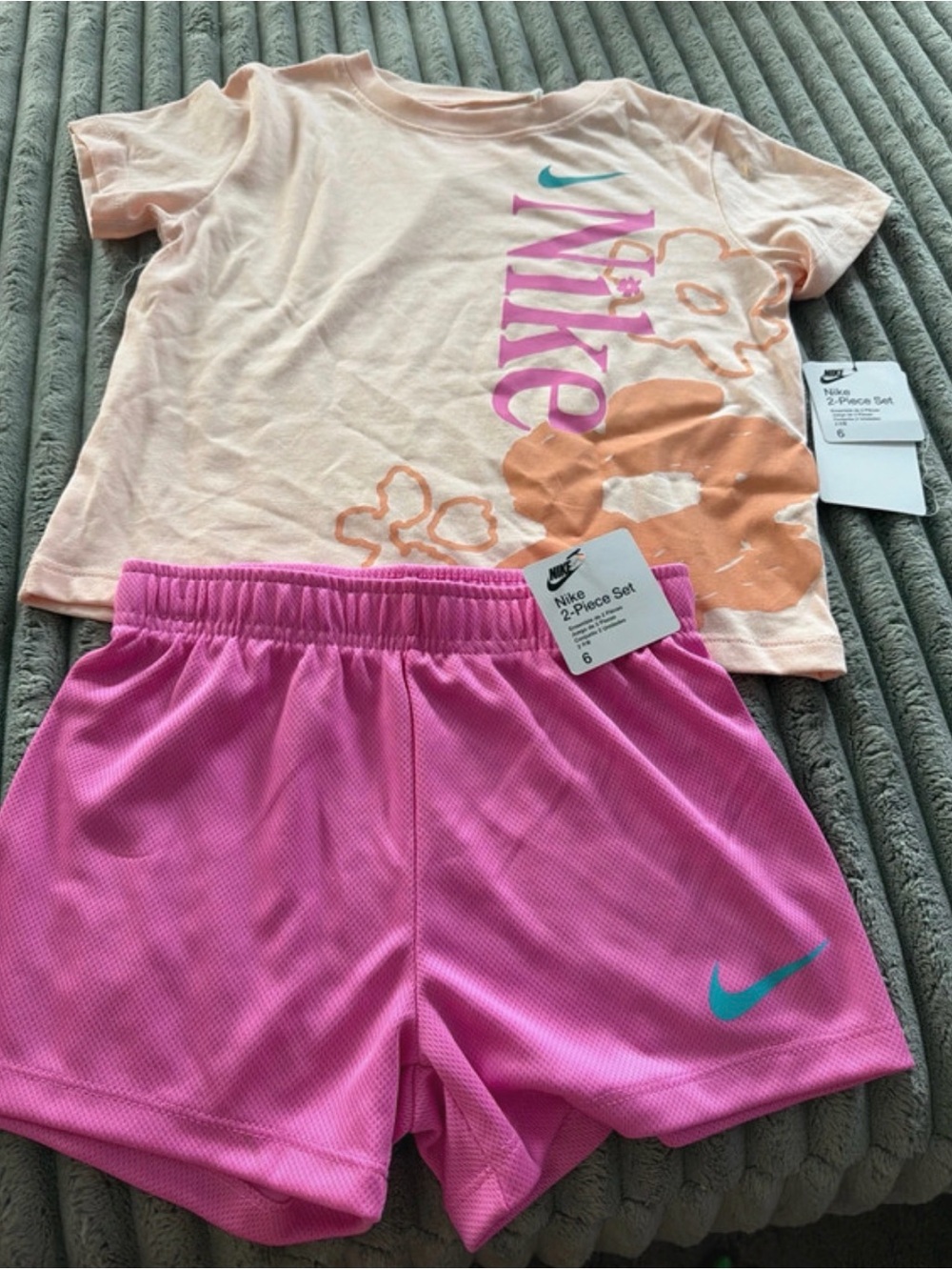 Nike Kids 2-Piece Athletic Set Peach Pink with Orange Floral
